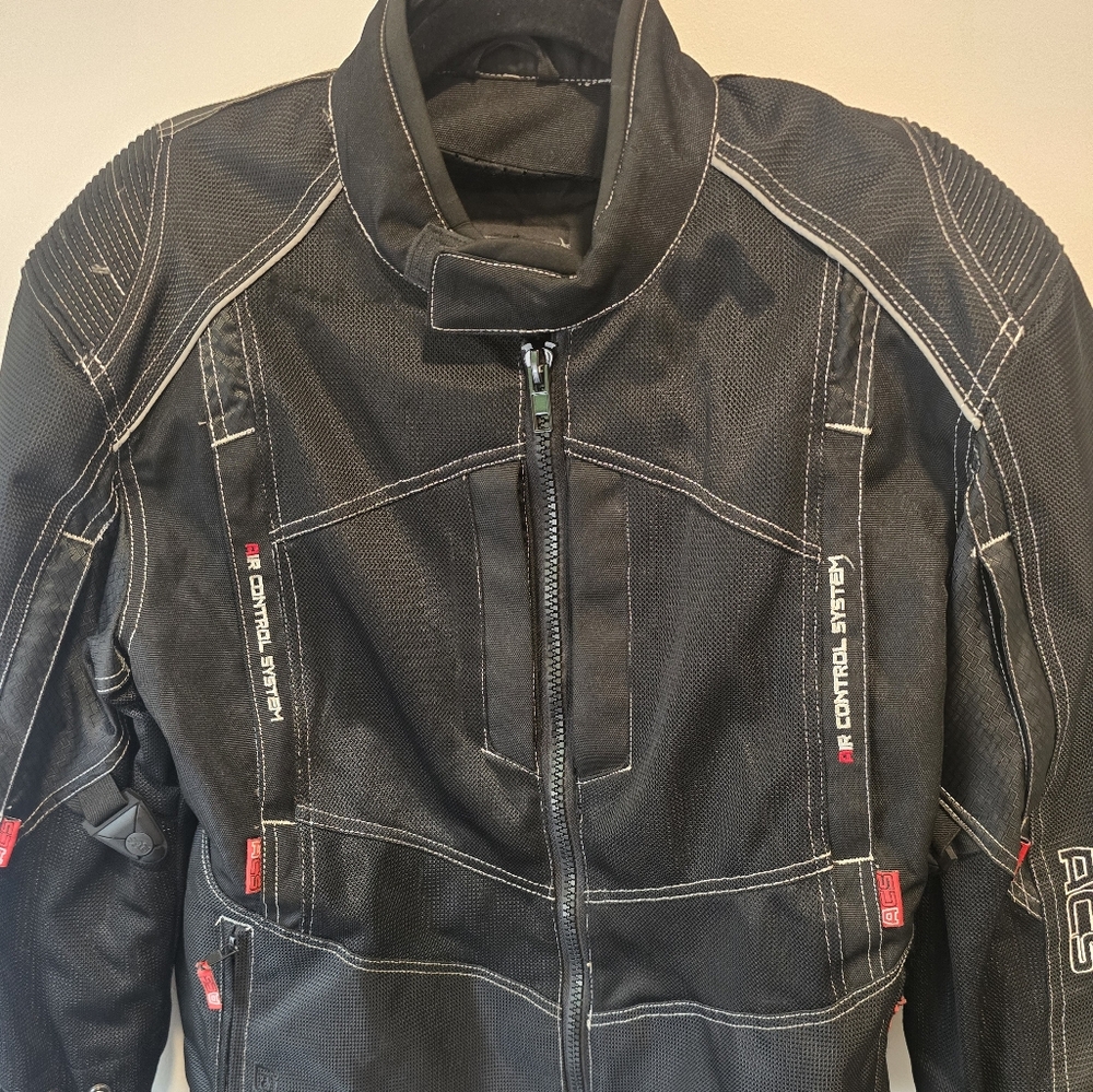 Sedici Ventilated Riding Jacket